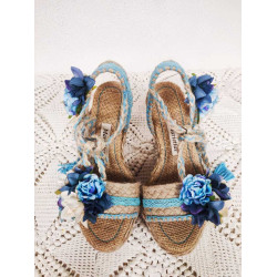 MARIETTAS FLORES SANDALS