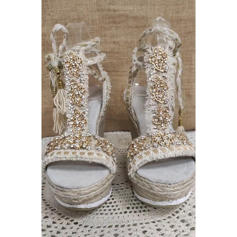NIZA SANDALS BY MARIETTAS
